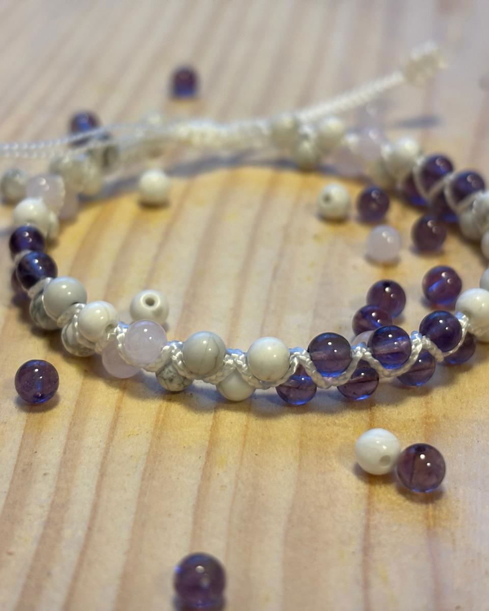 Deep Rest — Amethyste, howlite et quartz rose — calme et lacher-prise